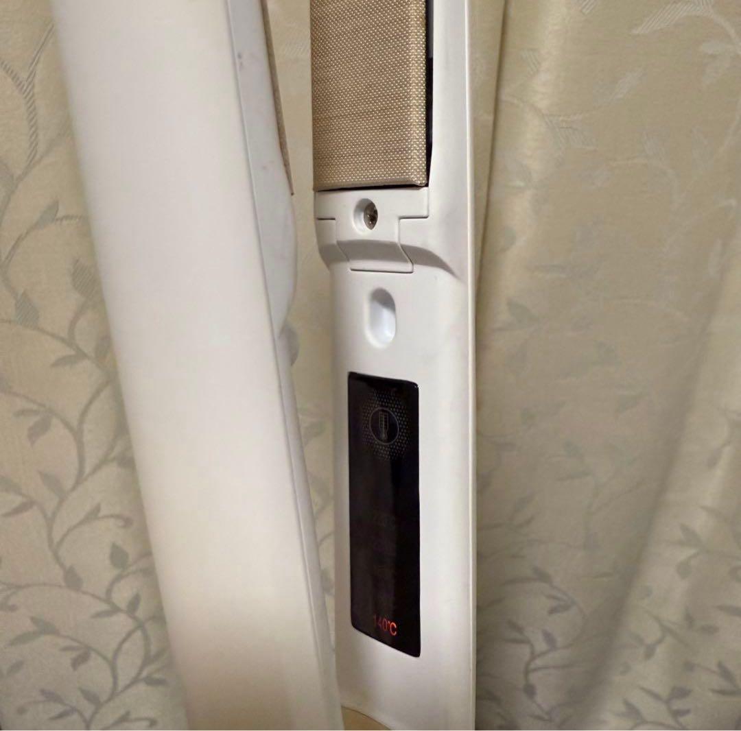 KINUJO 絹女 DS100 ストレートヘアアイロン ホワイト