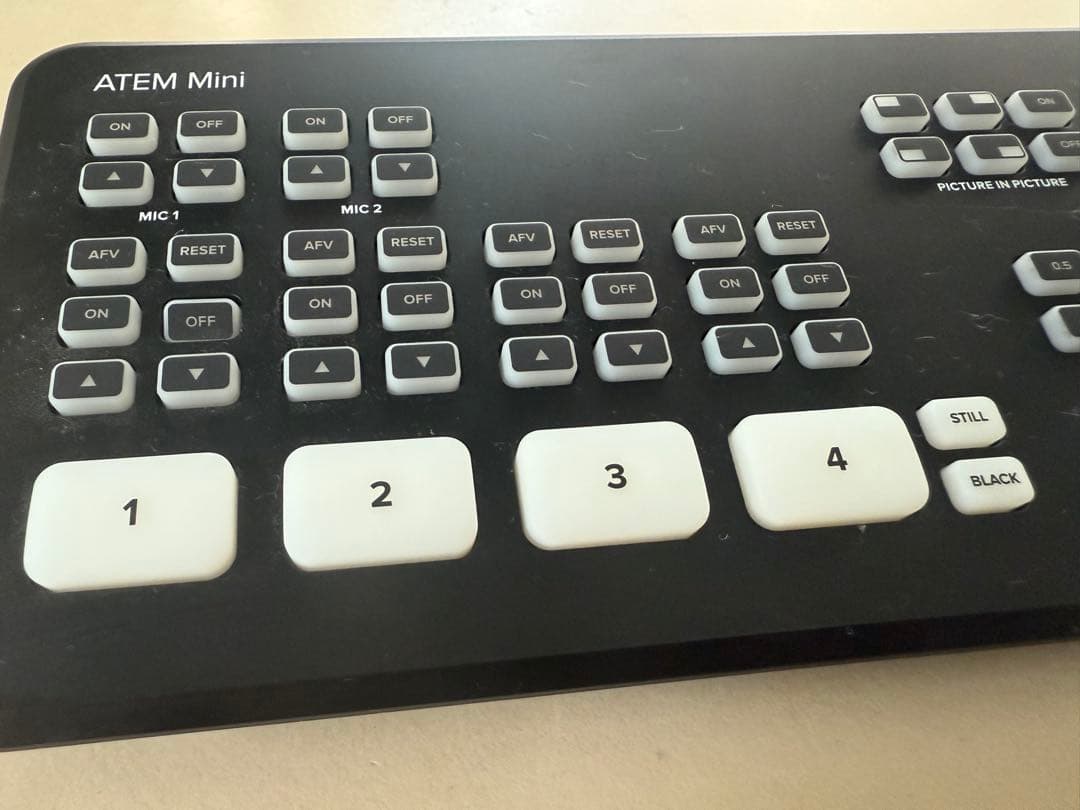 【美品】Blackmagicdesign ATEM Mini 本体ACアダプタ付