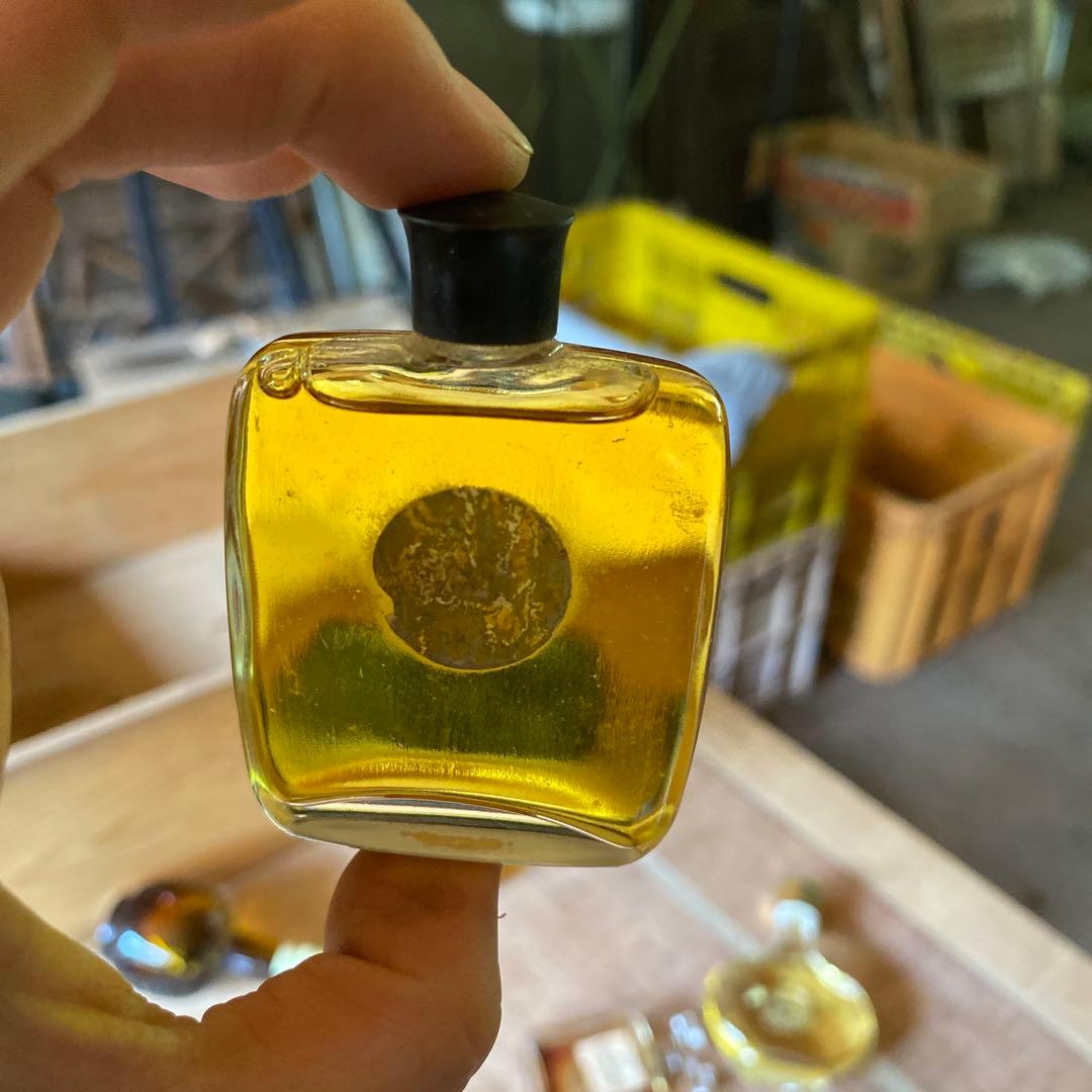 古い香水　16点　まとめ売り　古酒、ジッポもあり