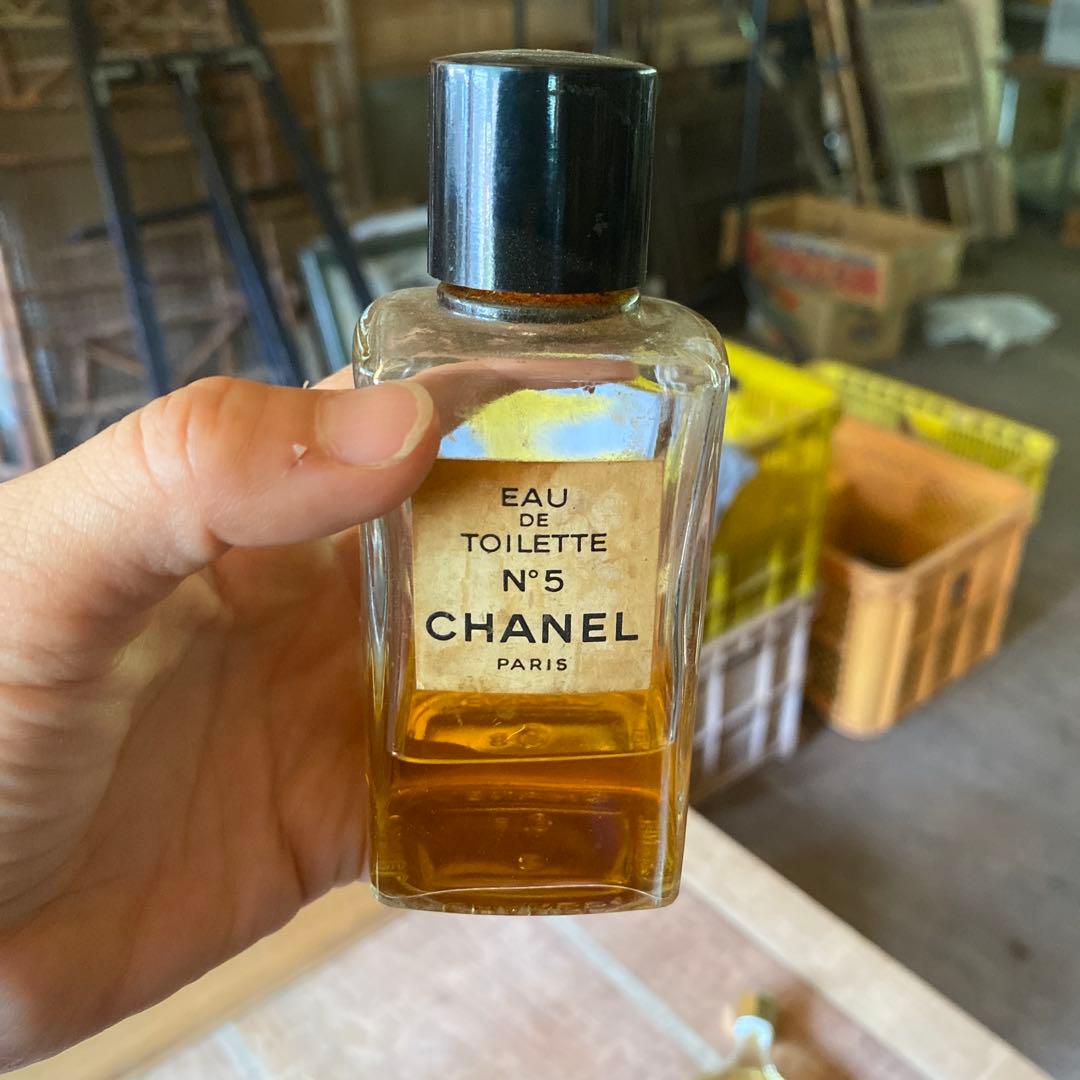 古い香水　16点　まとめ売り　古酒、ジッポもあり