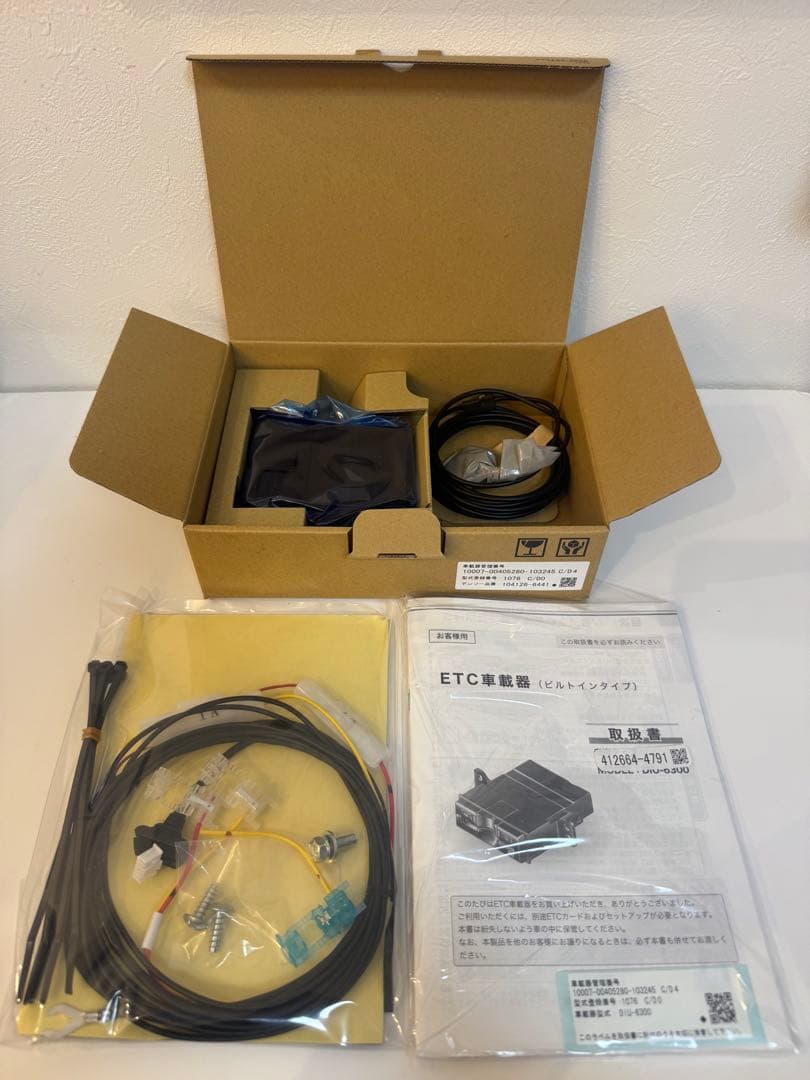 【新品未使用】SUZUKI 純正　ビルトイン　ETC車載器