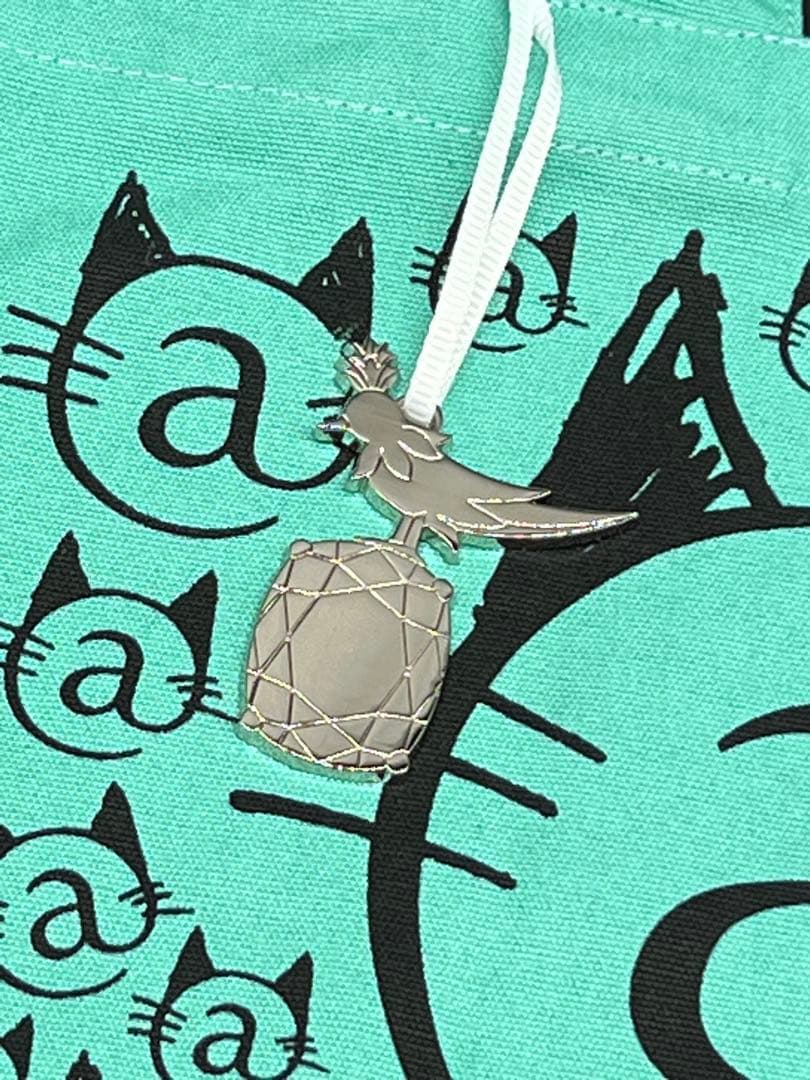 ティファニー❣️アロマキャンドル 　　(チャームと巾着付き)