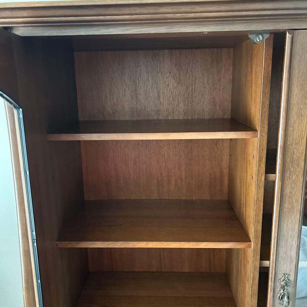 マルニ木工猫足キャビネット