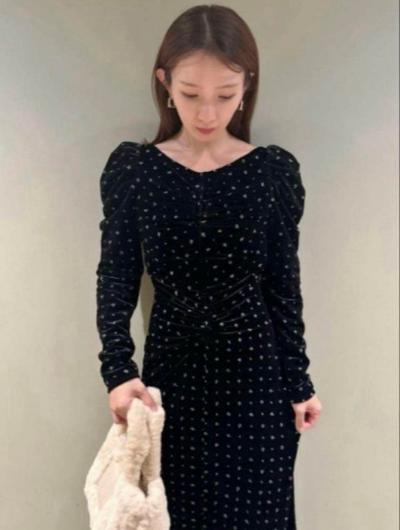 極美品 snidel ベロア 刺繍 ワンピース 2024AWブラック M ドレス