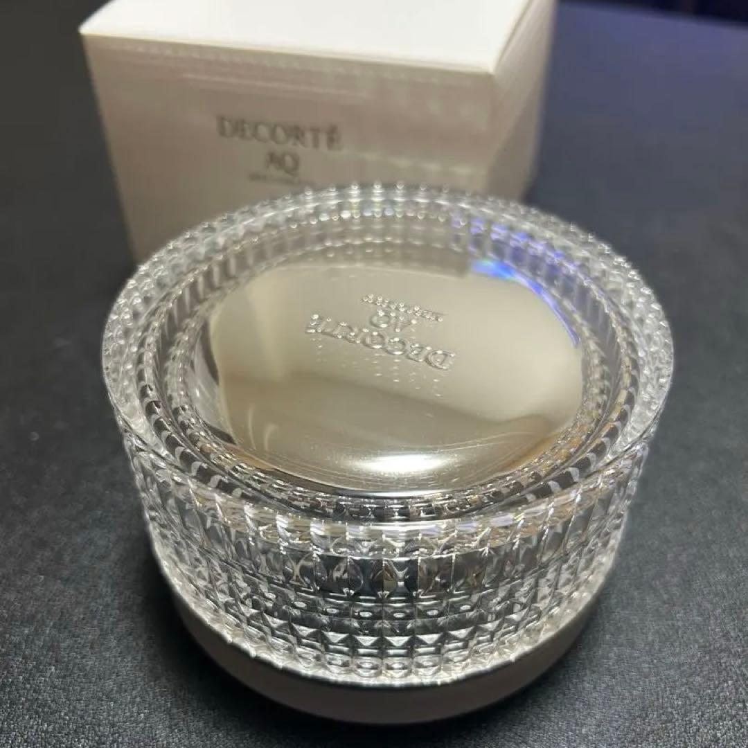 コスメデコルテAQミリオリティフェイスパウダー ほぼ未使用