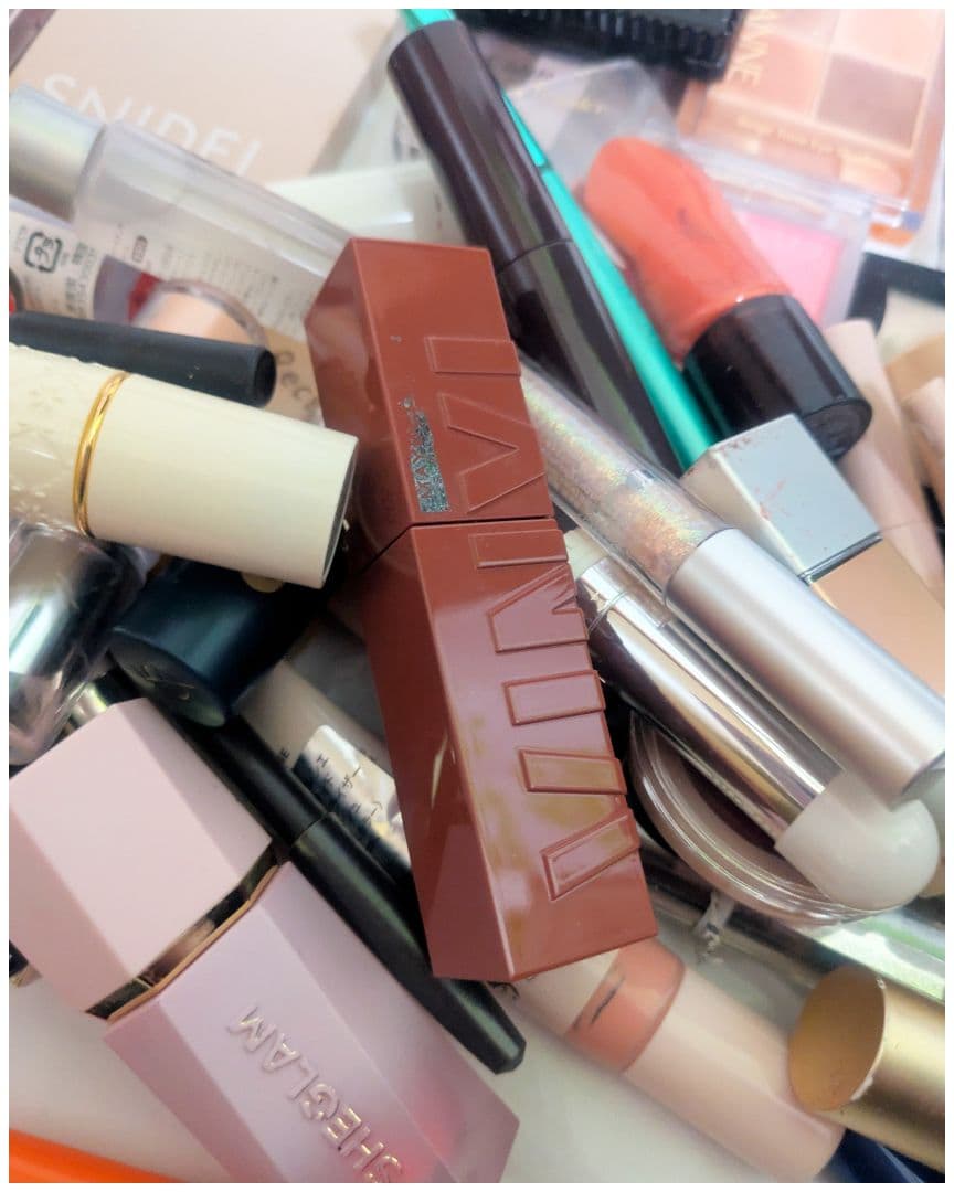 ま*み様 19 てんこ盛り 超大量!! 化粧品 大量まとめ売り コスメセット 見