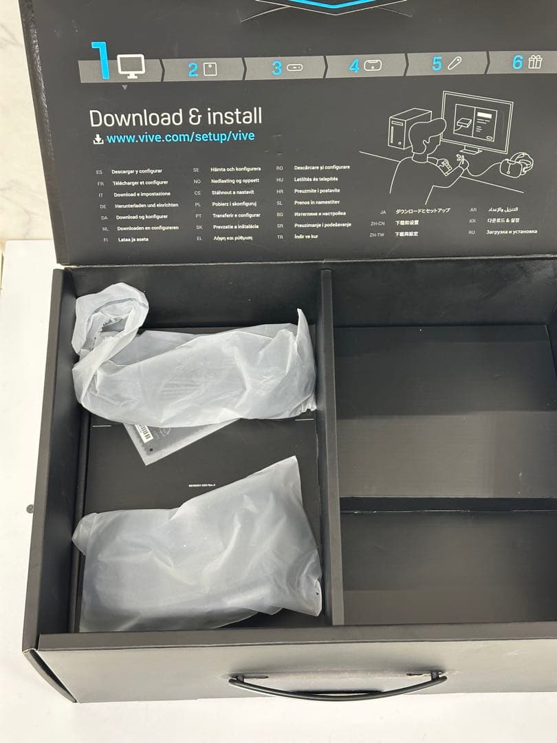 HTC VIVE VRヘッドセット