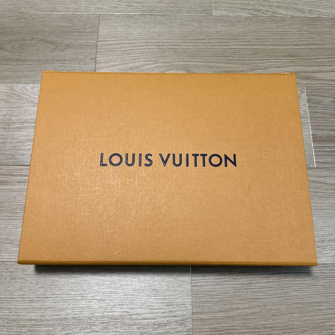 ルイヴィトン LVチェーン スナップスリーブクロップトップ Tシャツ S