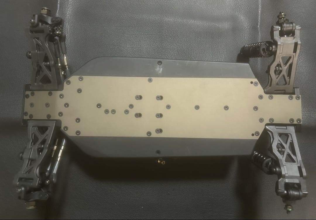 Taka YOKOMO MO 2.0 4WD オフロードRCカー