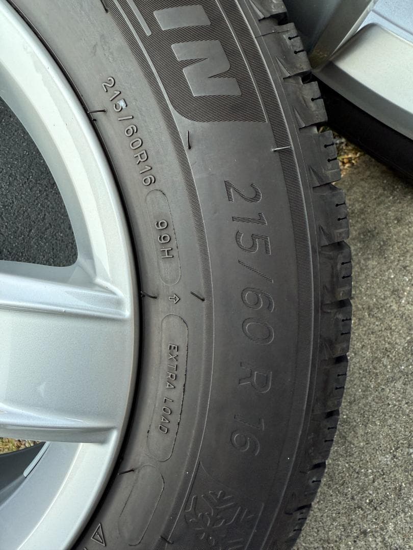 VW純正ホイール　ミシュラン X-ICE3+　 スタッドレス　215/60R16