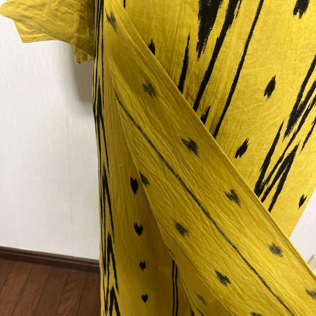 a-09 辛子色　からし色　イエロー　黒　浴衣　綿麻　　裄71 裄長め