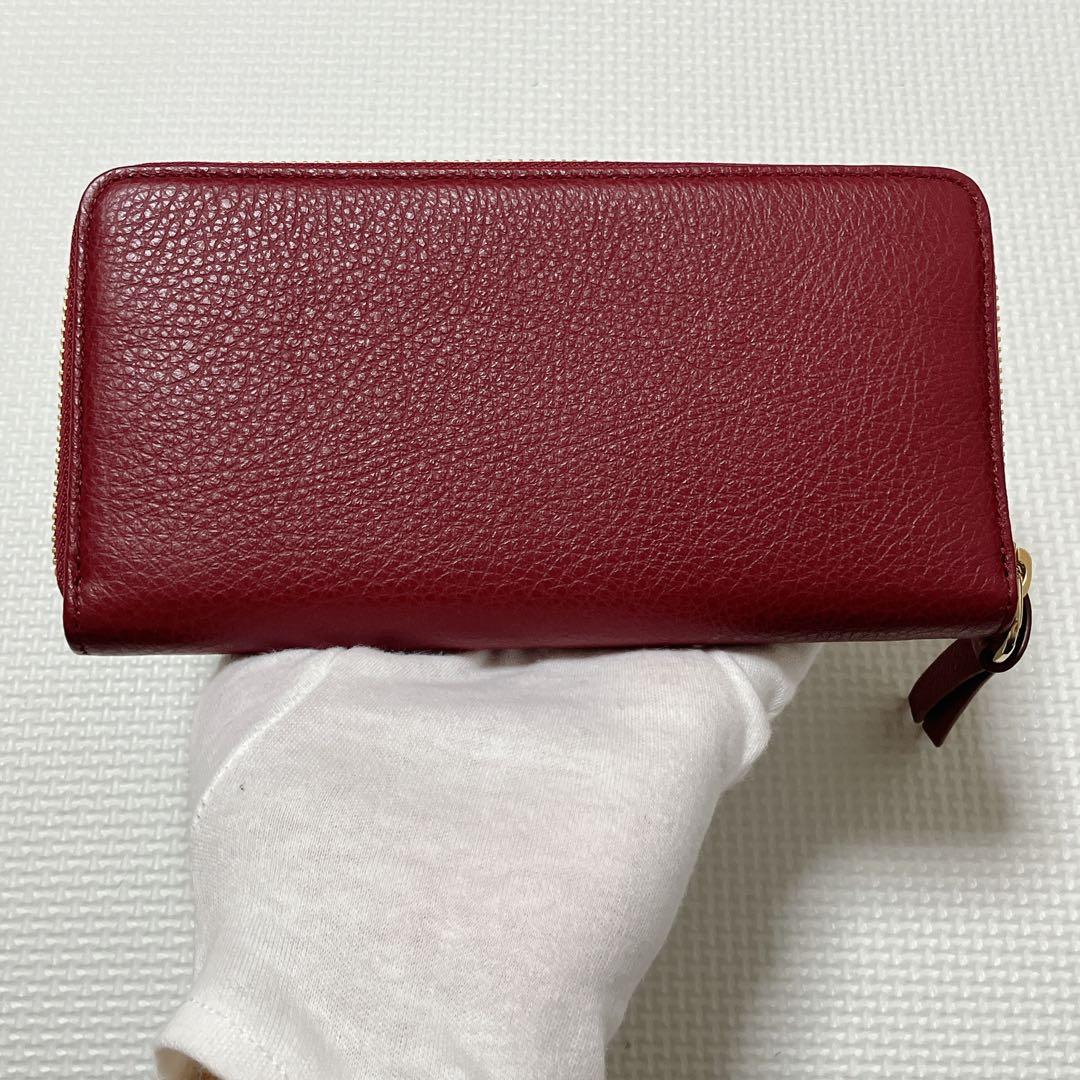 未使用JIMMY CHOOレザーラウンドジップ長財布　バーガンディー　箱付き