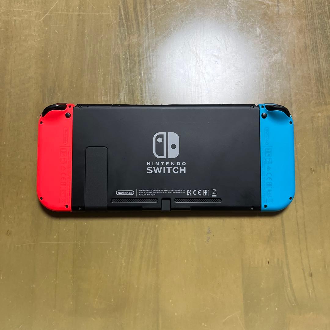 【画面保護シート付き】Nintendo Switch_本体＋付属品一式