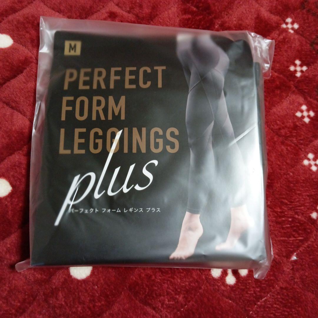 PERFECT FORM LEGGINGS plus　Mサイズ