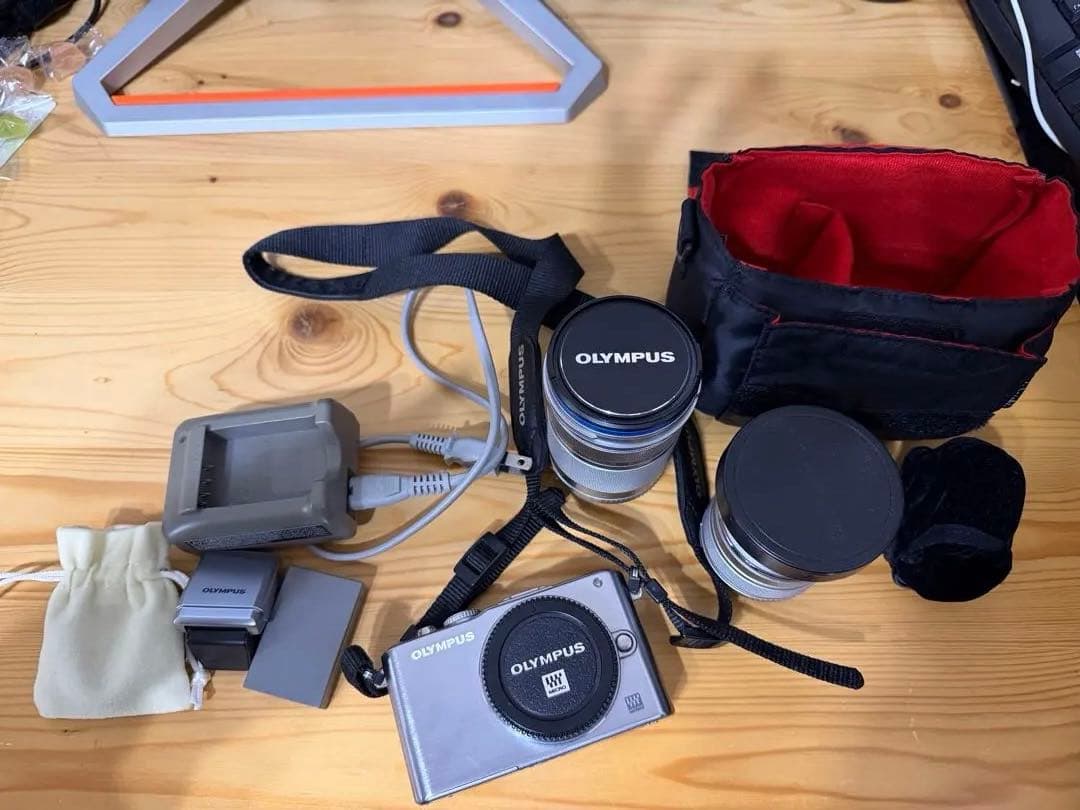OLYMPUS PEN Lite E-PL3 ワイドコンバーター付 ケースあり