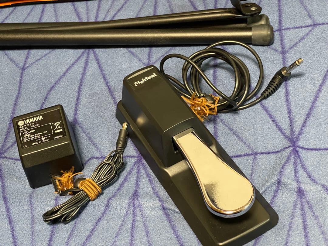 ヤマハ電子ピアノ NP-12B スタンド/ペダル/ソフトケース セット