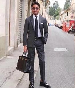 定価70万!最高級モデル プラダ PRADA ウールギャバジンセットアップスーツ