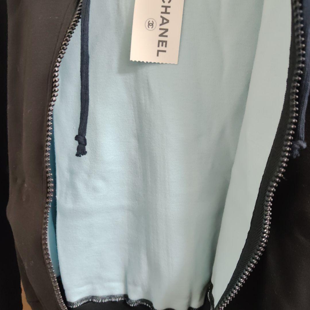 シャネル CHANEL ジップアップ パーカー スウェット 長袖黒ブラック水色