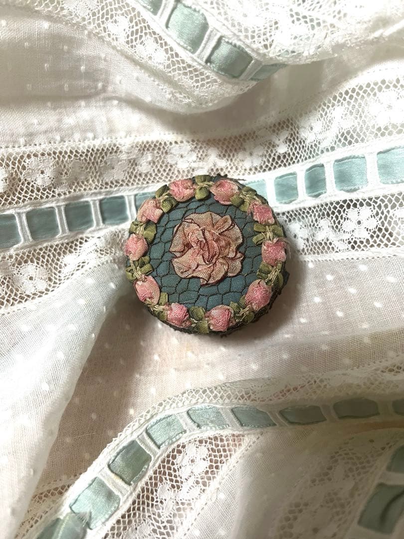 アンティーク ロココリボン 小物入れ　ケース　ボックス　レース　ローズトリム