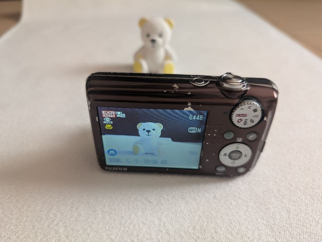 デジタルカメラ Fujifilm FinePix F70 EXR