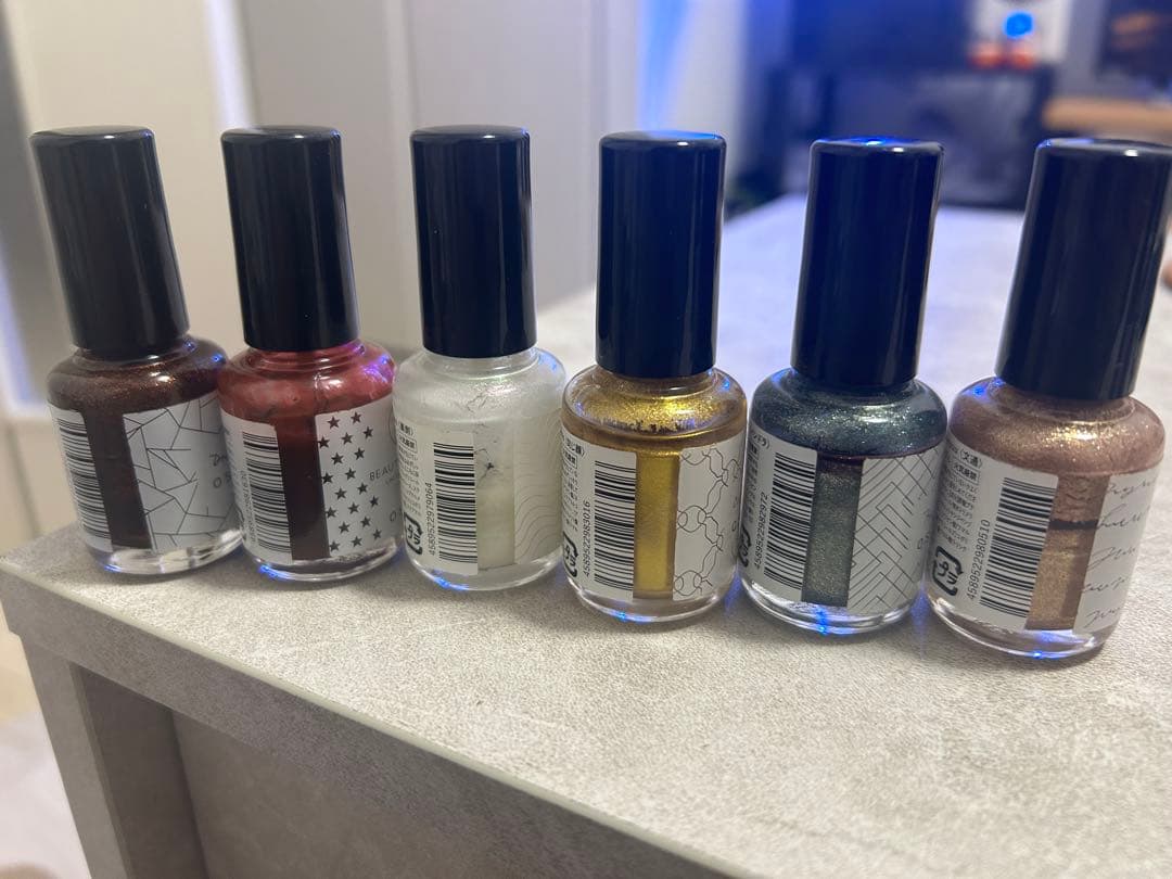 ネイルカラー・マニキュア osaji