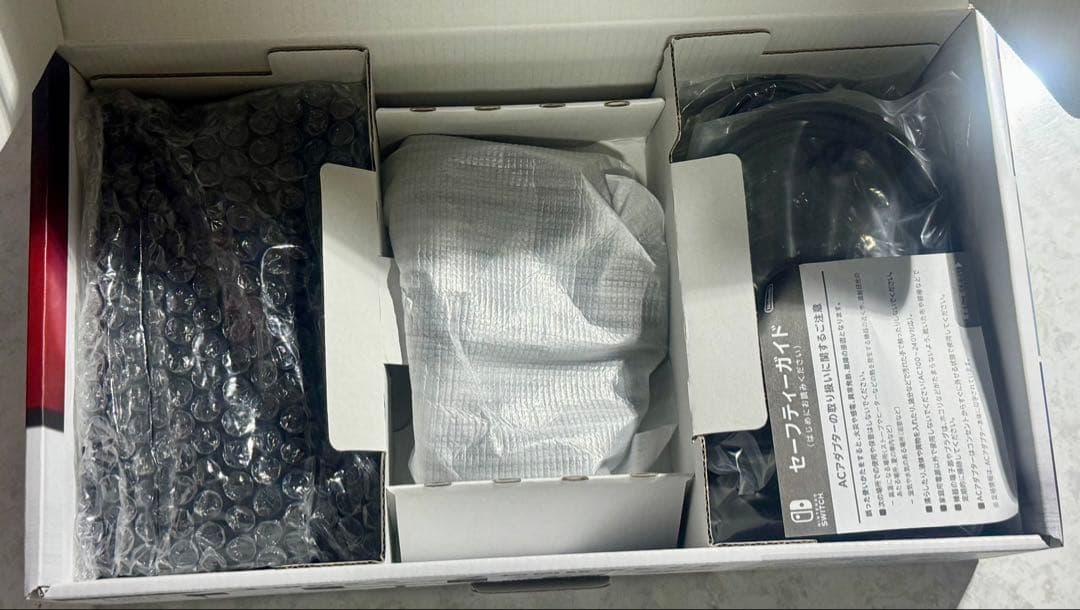 Nintendo Switch 本体 グレー ＊Joy-Con色違い