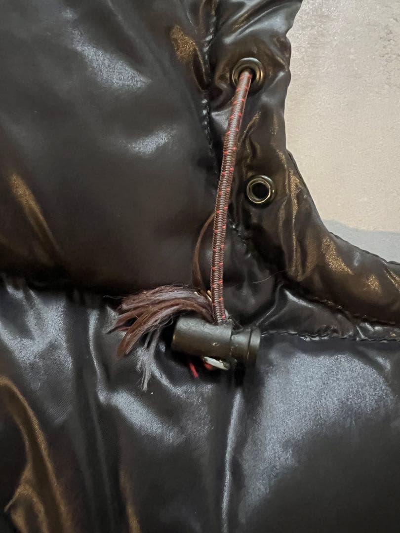 美品DUVETICA（デュベティカ）POLLUCE ブラックダウンジャケット50