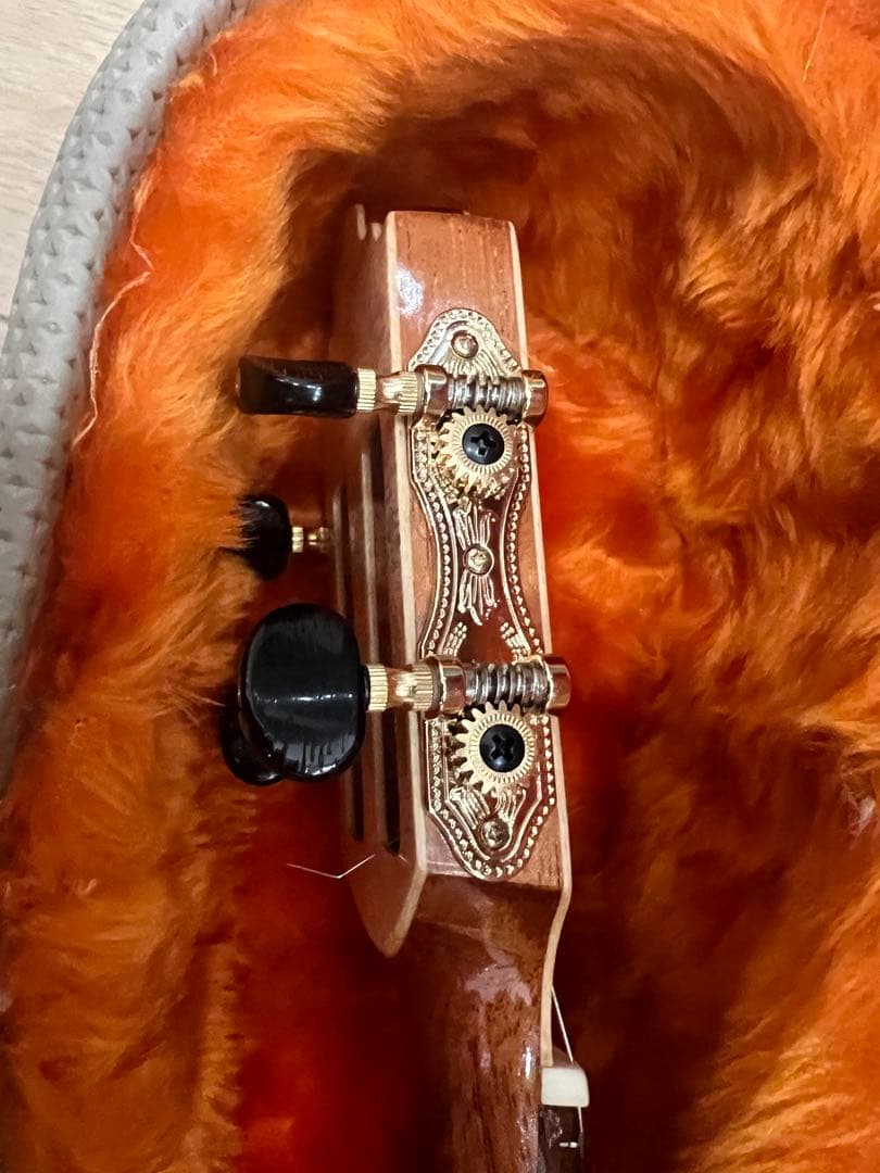 K*o様 ブラジル　サンパウロ製　DE CASTRO カバキーニョ Cavaqu