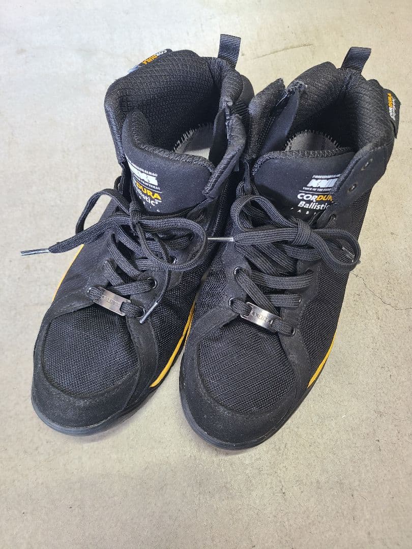 KNICKS 安全靴　27cm 黄色　中敷きアリ