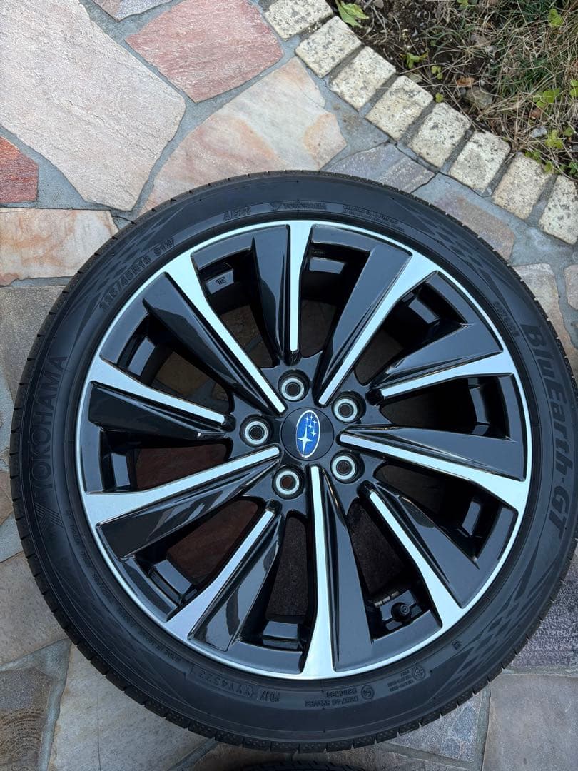 レヴォーグ 18インチ 純正 タイヤホイールセット