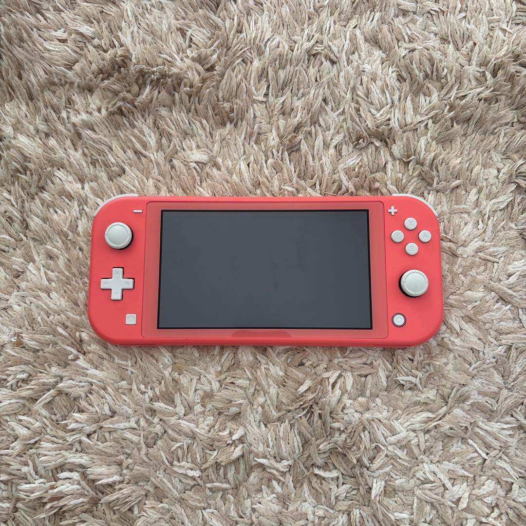 ピンクのNintendo Switch Lite