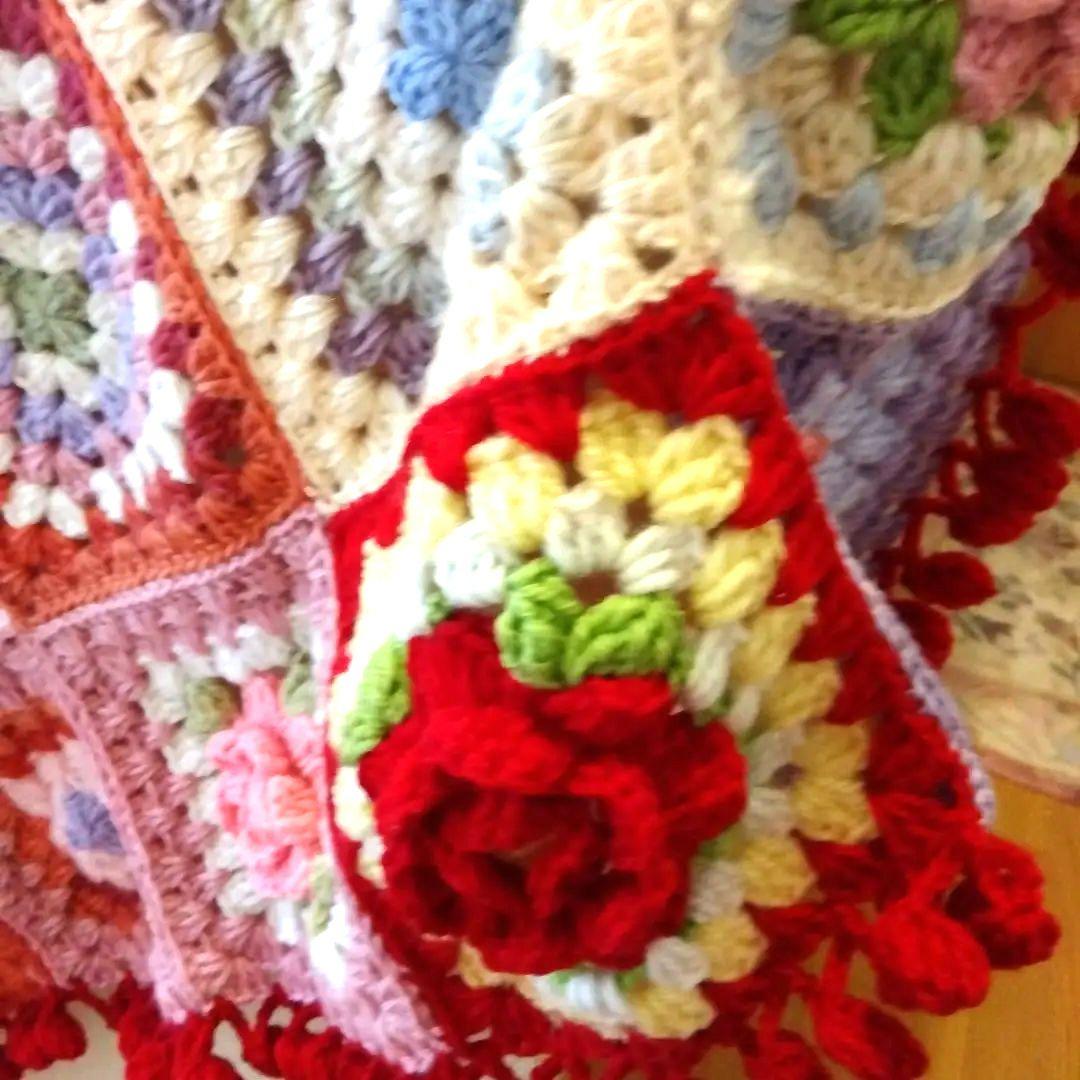 カラフル グラニースクエア ブランケットお花のベットカバー