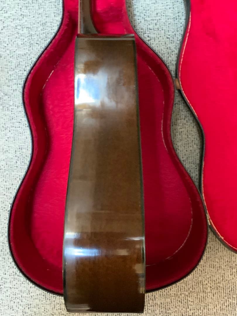 ビンテージ1970年Gibson J-50 Deluxe アコースティックギター