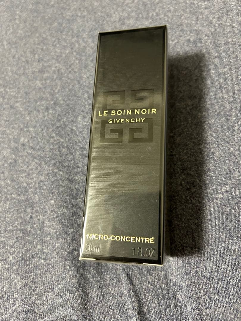 ジバンシイ　ジバンシー　ソワンノワールセラムコンサントレ　美容液