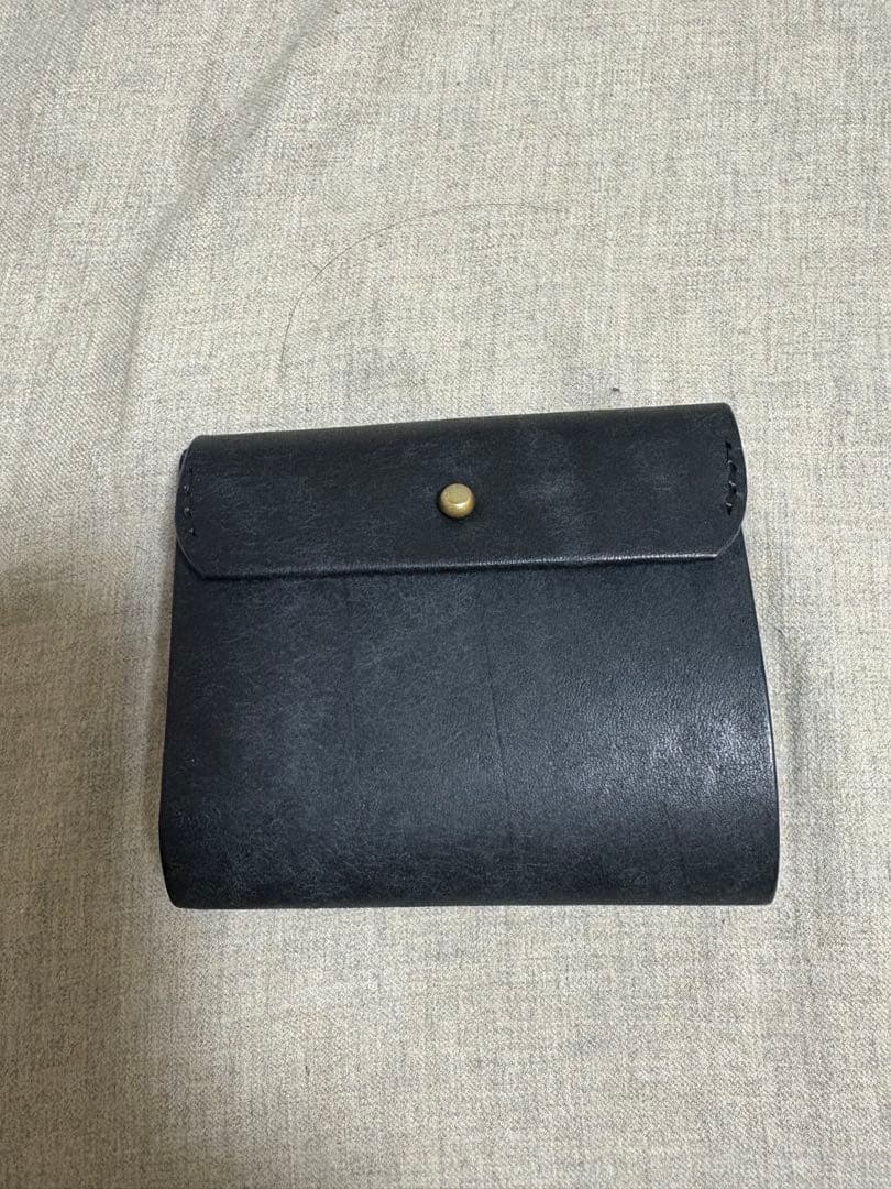 SAFUJI サフジ　二つ折り（ホック）財布