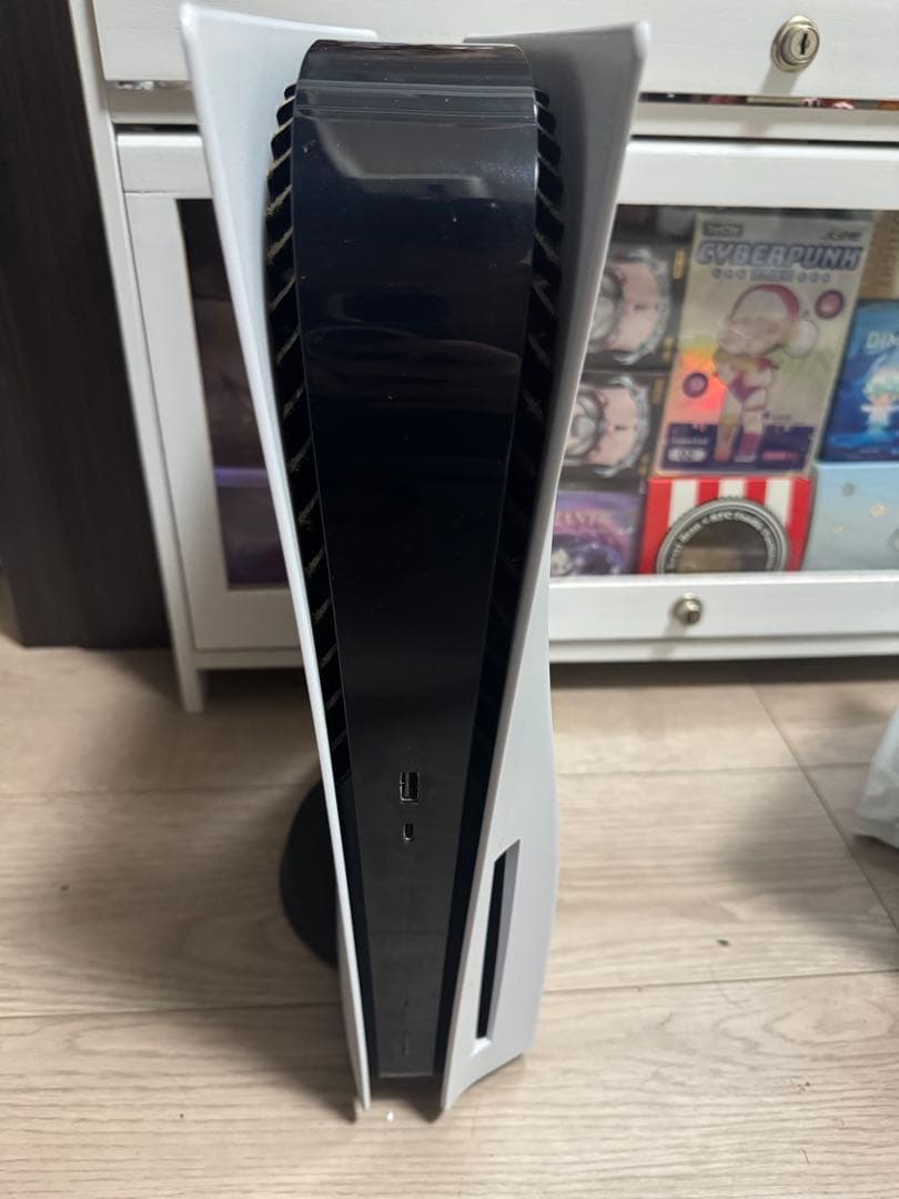 PS5 プレステーション5 本体　送料込