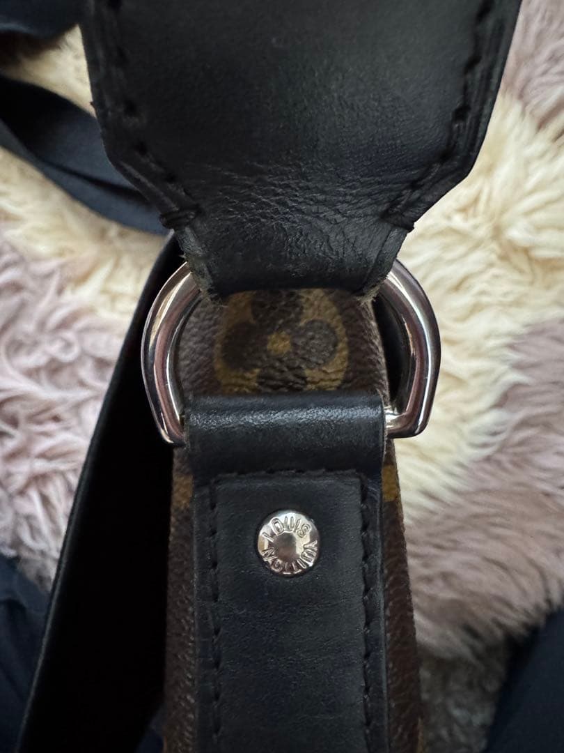 ルイ・ヴィトン モノグラム ショルダーバッグ