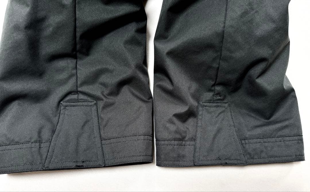 【美品】デサント Move Sport スキーウェア 150㎝ アジャスター付