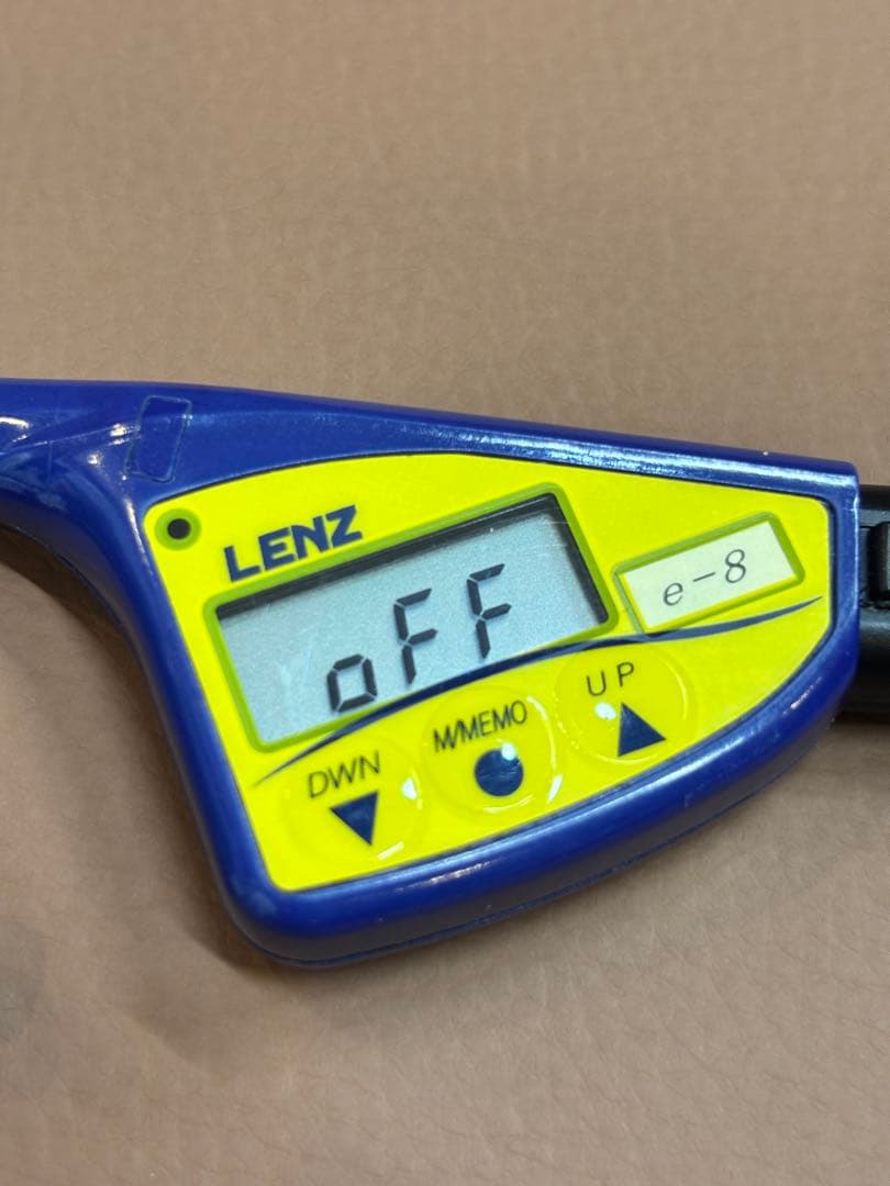 未使用に近い　LENZ e-8レンツアイロン5角8㎜　ロッド最新モデル