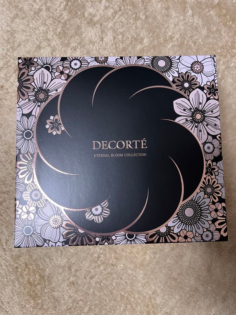 コスメデコルテ　クリスマスコフレ　2025 新品未開封　限定