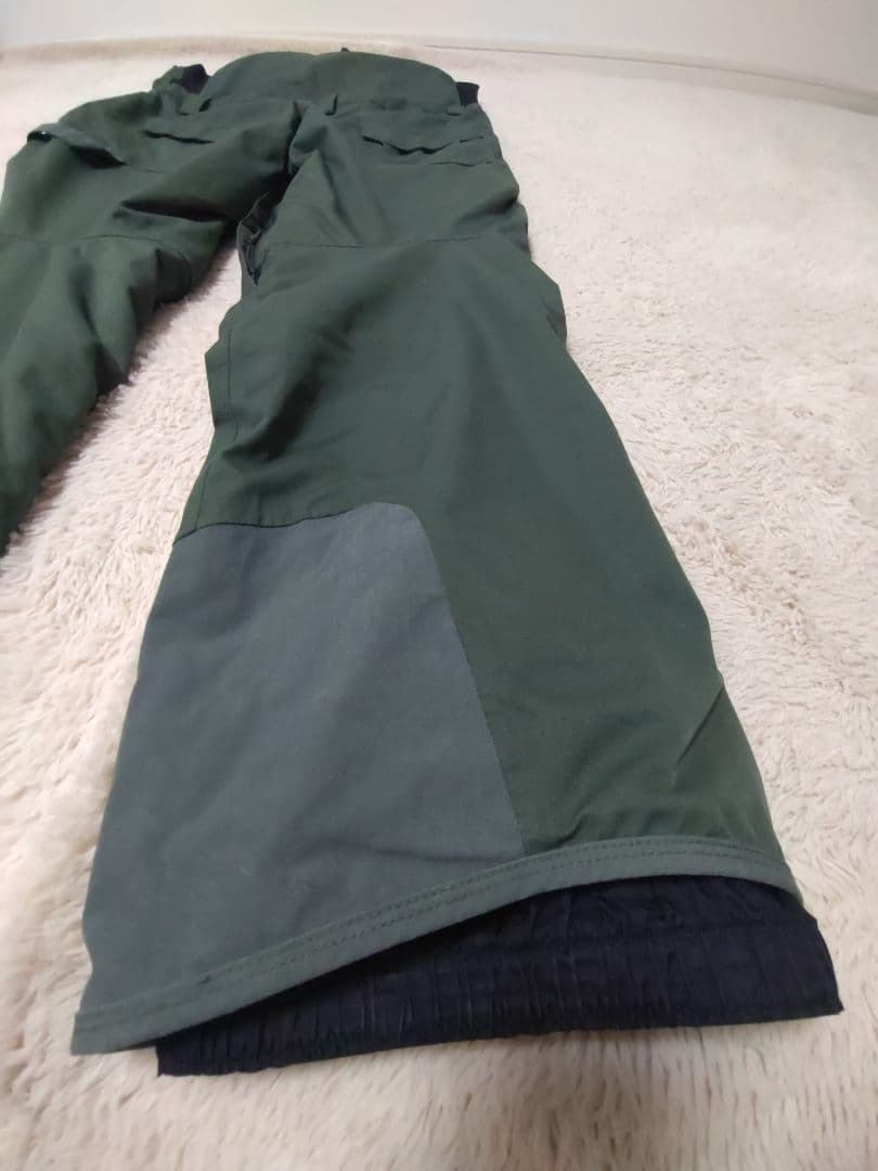 686 スノーボードウェア 上下　ビブパンツ　おまけベスト