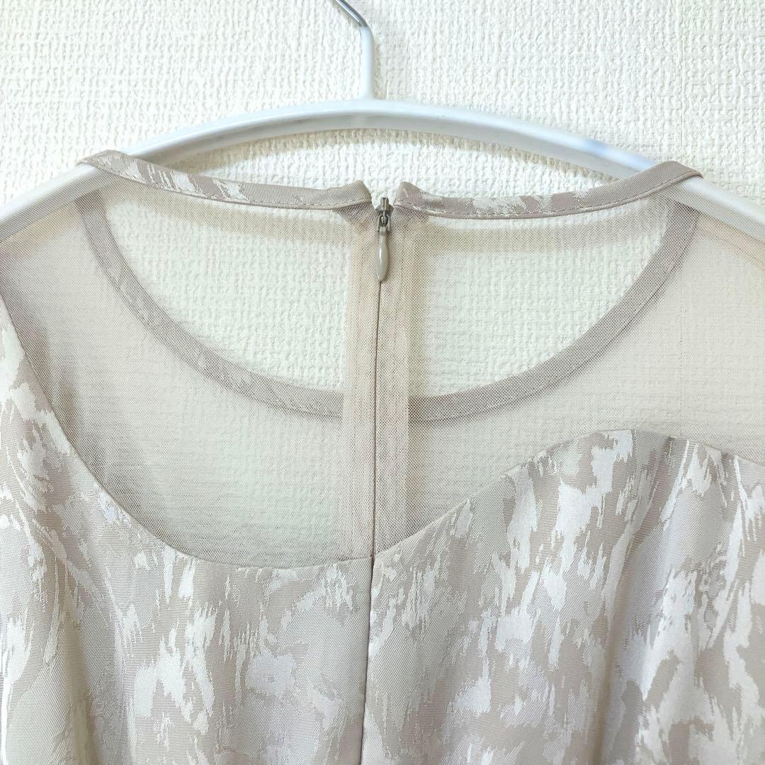 人気　美品　エトル　ミアンダリングウエストタックフレアドレス　ベージュ　M