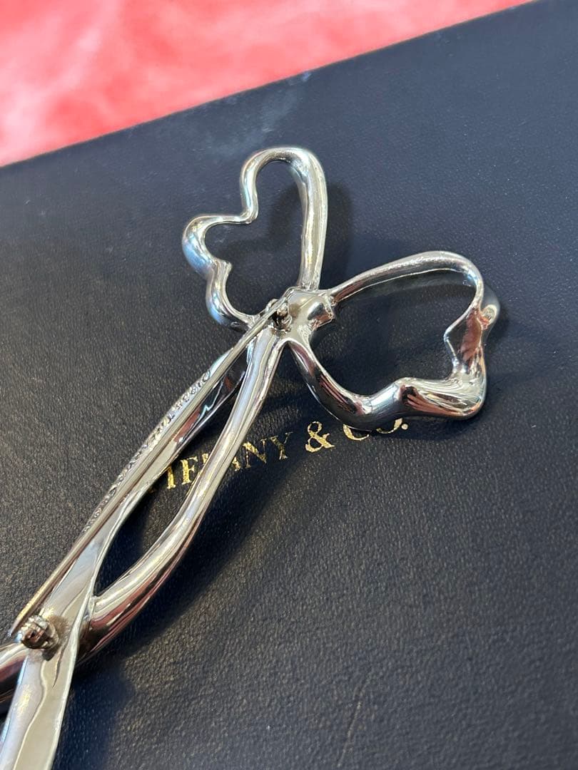 Tiffany & Co. オールドティファニー　シルバーリボンブローチ
