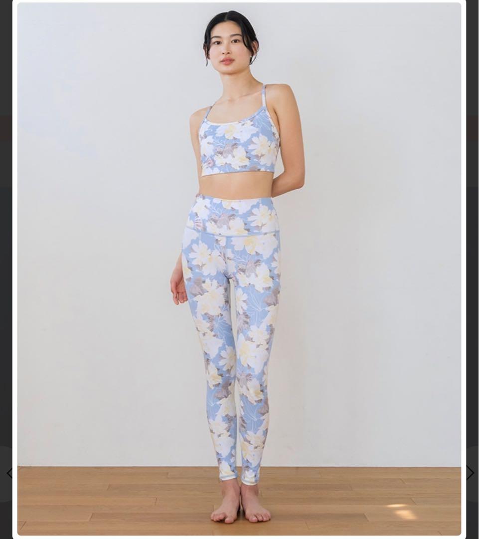 値下げ！スカーラ　花柄　ブルー　サックス　ブラトップ　レギンス　上下セット