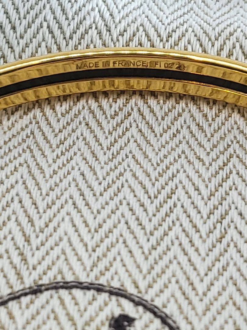 m*i様 エルメス ゴールドバングル