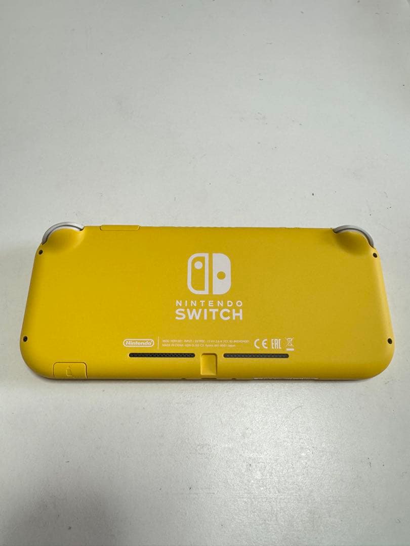 Nintendo Switch Lite イエロー本体+ACアダプター+箱