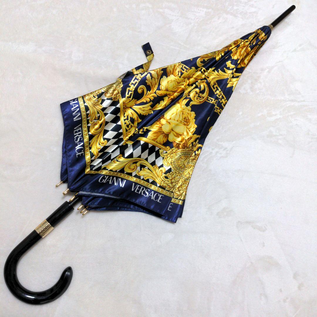 cr18 GIANNI VERSACE 傘 バロック 総柄