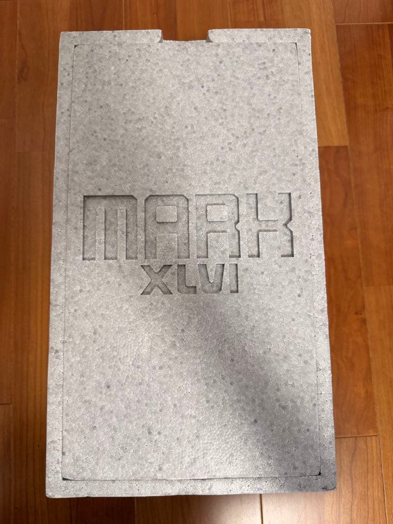 Hot toys ホットトイズ　アイアン マーク46 & キャプテン・アメリカ