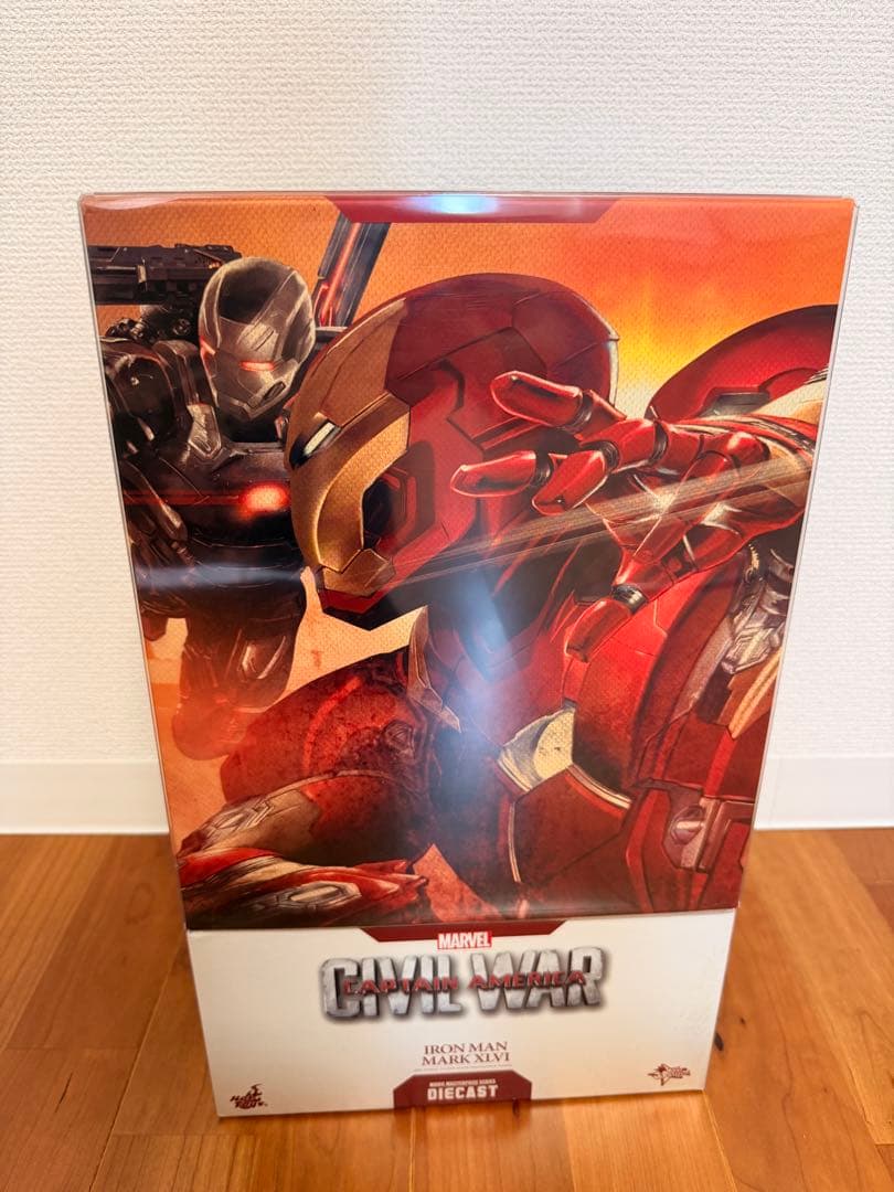 Hot toys ホットトイズ　アイアン マーク46 & キャプテン・アメリカ