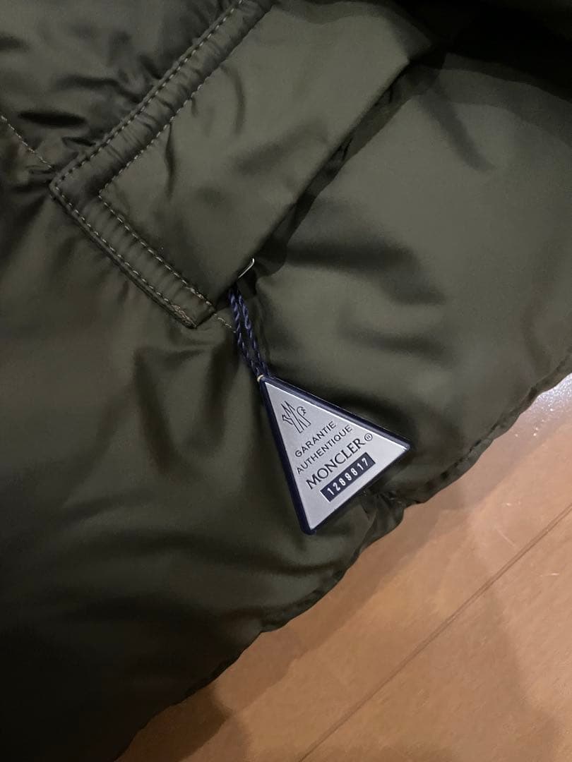 【希少リバーシブル】MONCLER BENJAMIN ダウンジャケット 1